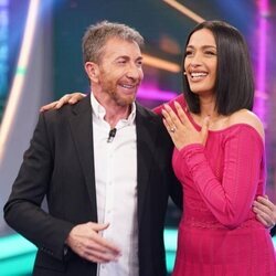 Chanel Terrero con Pablo Motos en 'El Hormiguero'