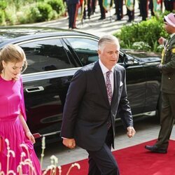 Felipe de Bélgica y Elisabeth de Bélgica a su llegada a la boda de Hussein y Rajwa de Jordania