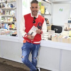 Kiko Hernández en la Feria del Libro de Madrid 2023