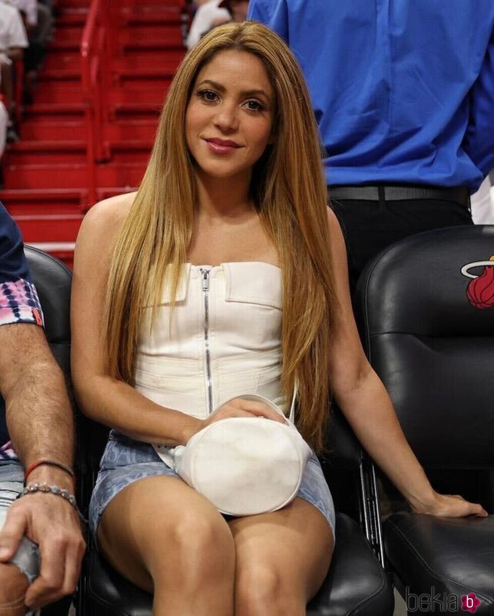 Shakira acude a uno de los partidos de la NBA