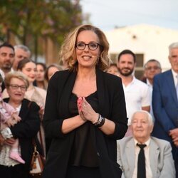 Rocío Carrasco en la inauguración de la estatua de Pedro Carrasco en Alosno