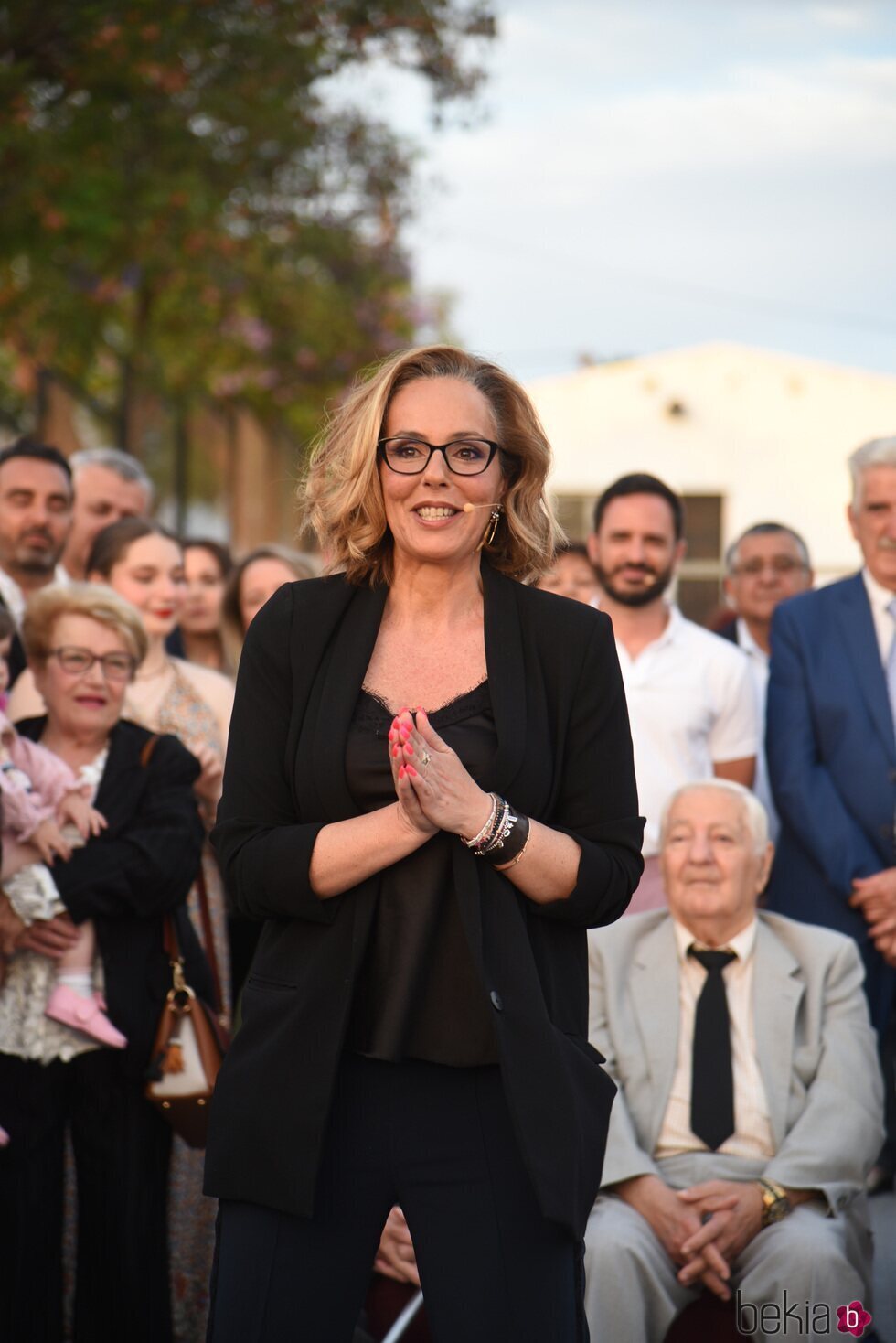 Rocío Carrasco en la inauguración de la estatua de Pedro Carrasco en Alosno