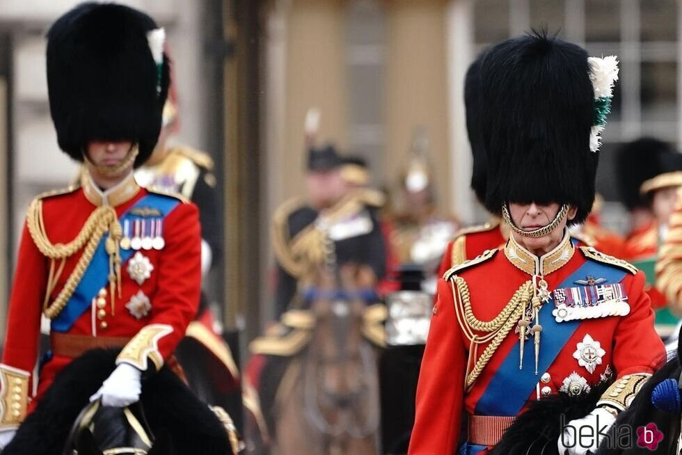 Carlos III y el Príncipe Guillermo en el Trooping the Colour 2023 