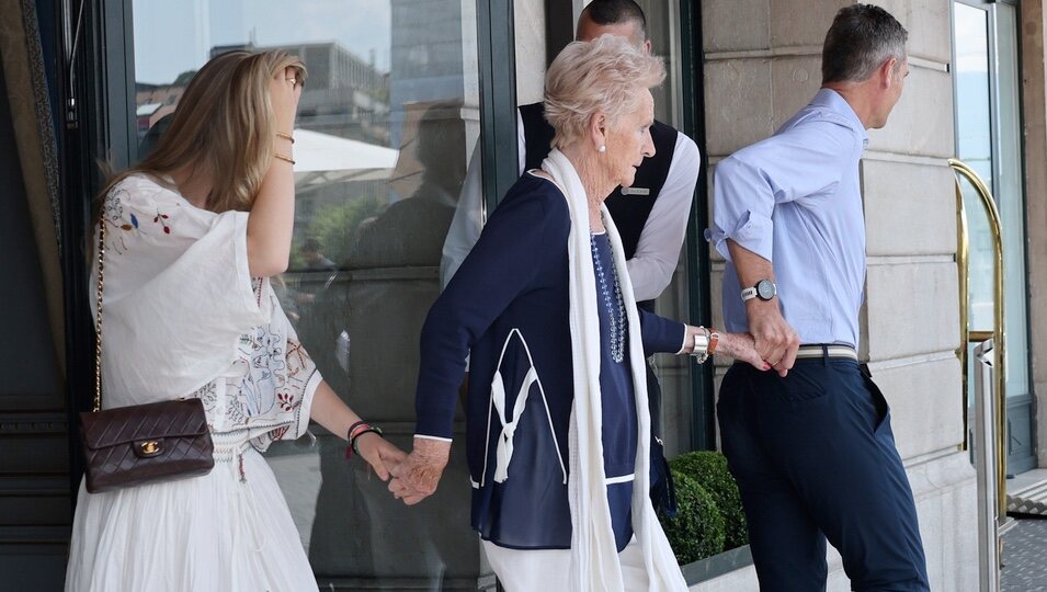 Irene e Iñaki Urdangarin con Claire Liebaert Courtain en Ginebra