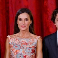 La Reina Letizia y Hashem de Jordania en el almuerzo a los Reyes de Jordania en el Palacio Real