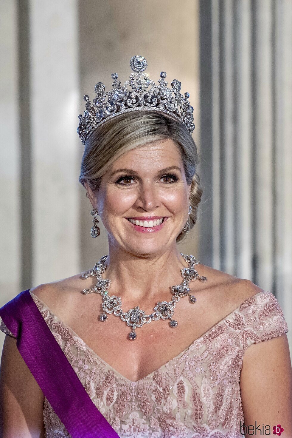 Máxima de Holanda con la tiara Stuart en la cena por su Visita de Estado a Bélgica