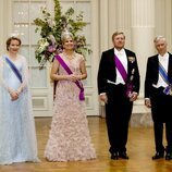 Felipe y Matilde de Bélgica y Guillermo Alejandro y Máxima de Holanda en la cena por la Visita de Estado de los Reyes de Holanda a Bélgica