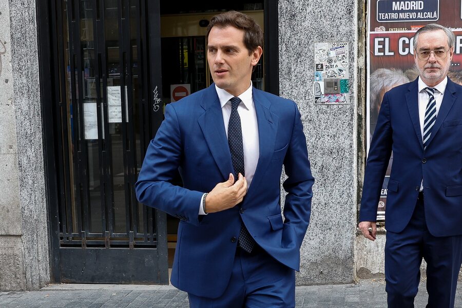 Albert Rivera saliendo del Juzgado de lo Mercantil de Madrid