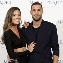 Malena Costa y Mario Suárez en un evento de Mar de Frades en Madrid