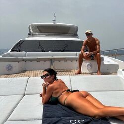 Georgina Rodríguez y Cristiano Ronaldo de vacaciones en Cerdeña