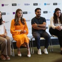 La Princesa Leonor y la Infanta Sofía en una reunión previa a los Premios Princesa de Girona 2023