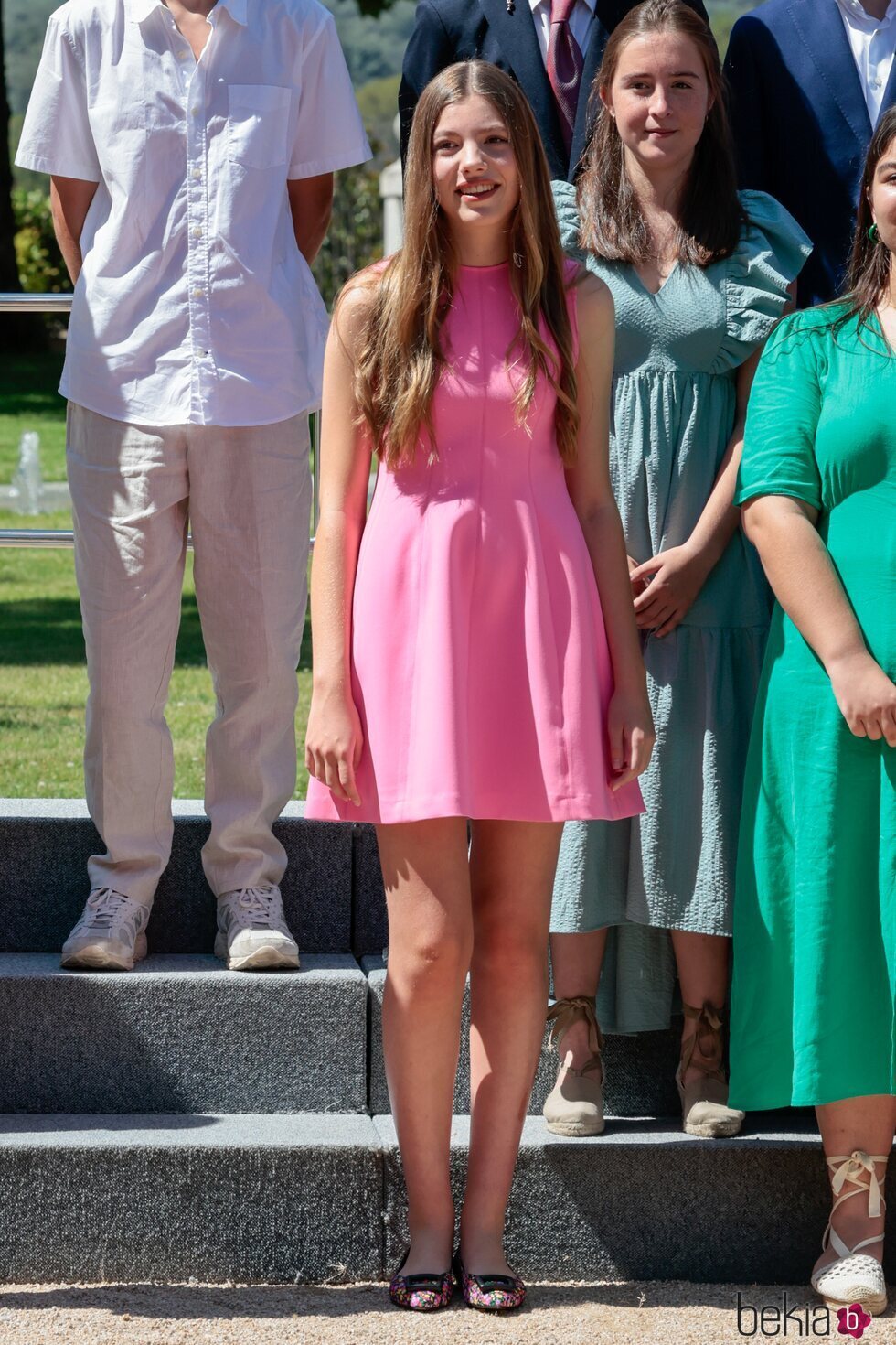 La Infanta Sofía en una audiencia a sus compañeros del UWC Atlantic College de Gales en La Zarzuela