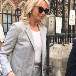 Corinna Larsen en un juicio en Londres