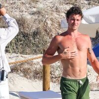 Shawn Mendes, muy sexy en Ibiza