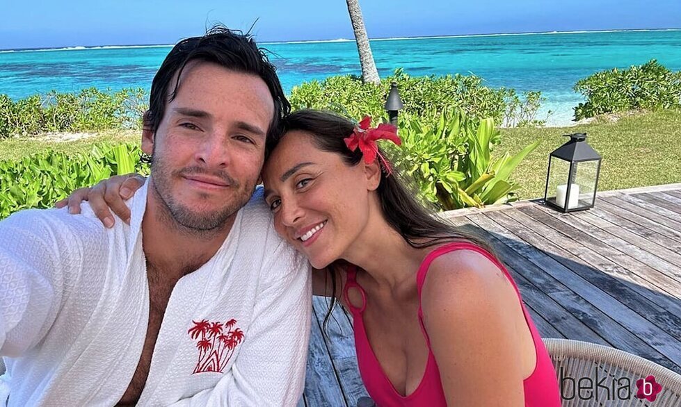 Tamara Falcó e Íñigo Onieva en Bora Bora