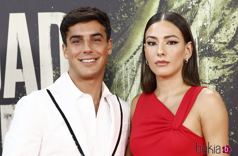 Óscar Casas y Candela González en el estreno de la película 'Mi soledad tiene alas' en Madrid