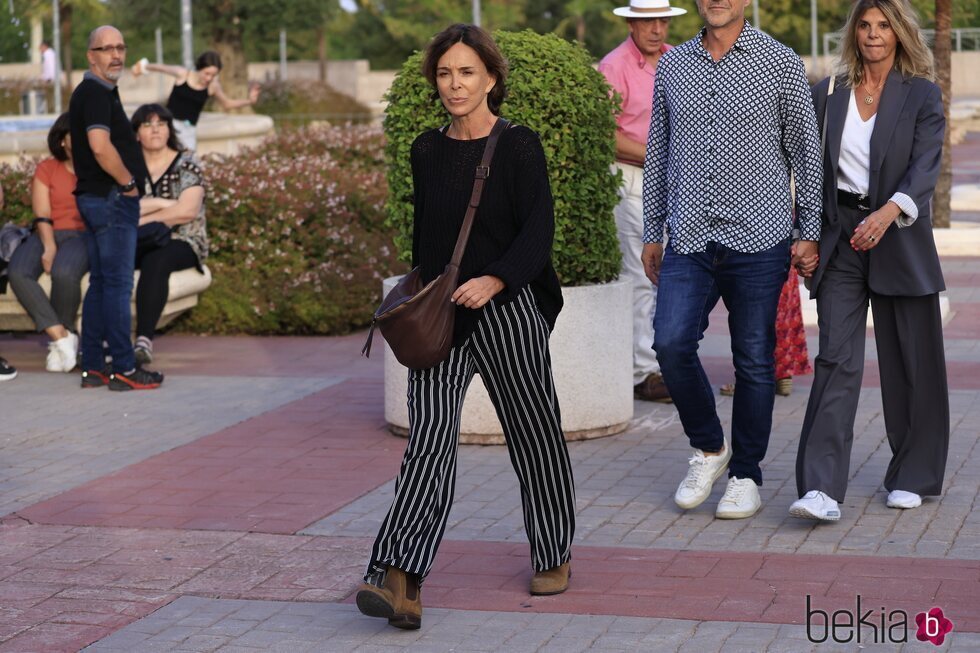 Lydia Bosch en el tanatorio para dar el último adiós a María Teresa Campos