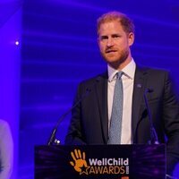 El Príncipe Harry pronuncia unas palabras en los Premios WellChild 2023 en Londres