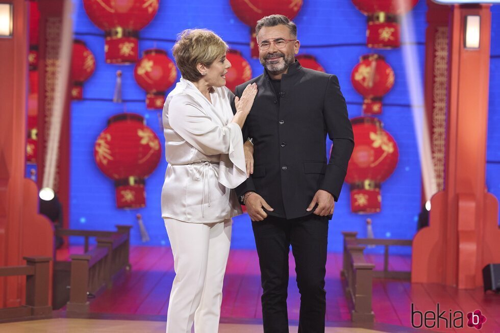 Anabel Alonso y Jorge Javier Vázquez en el estreno de 'Cuentos Chinos'