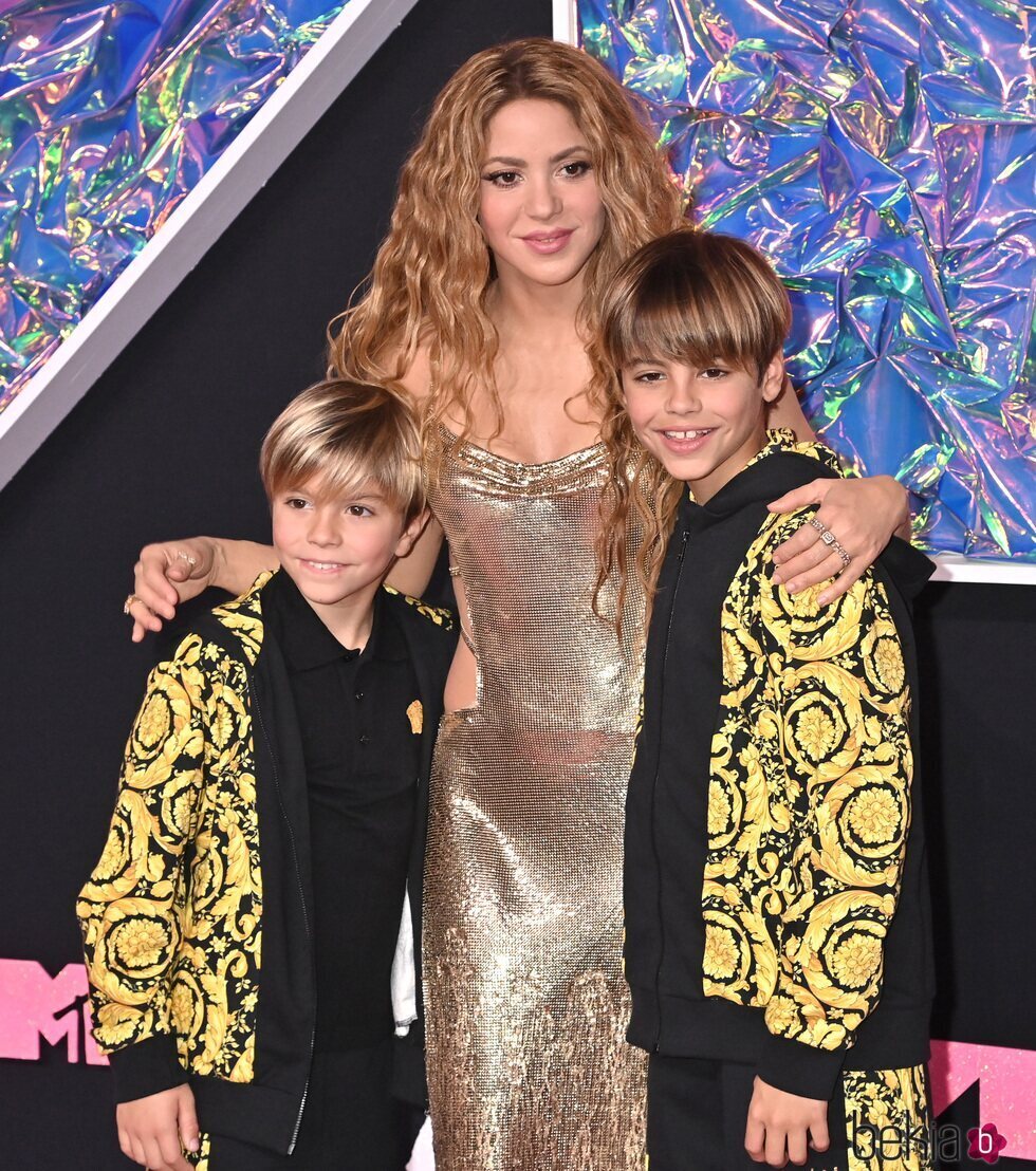 Shakira en los MTV Video Music 2023 con sus hijos