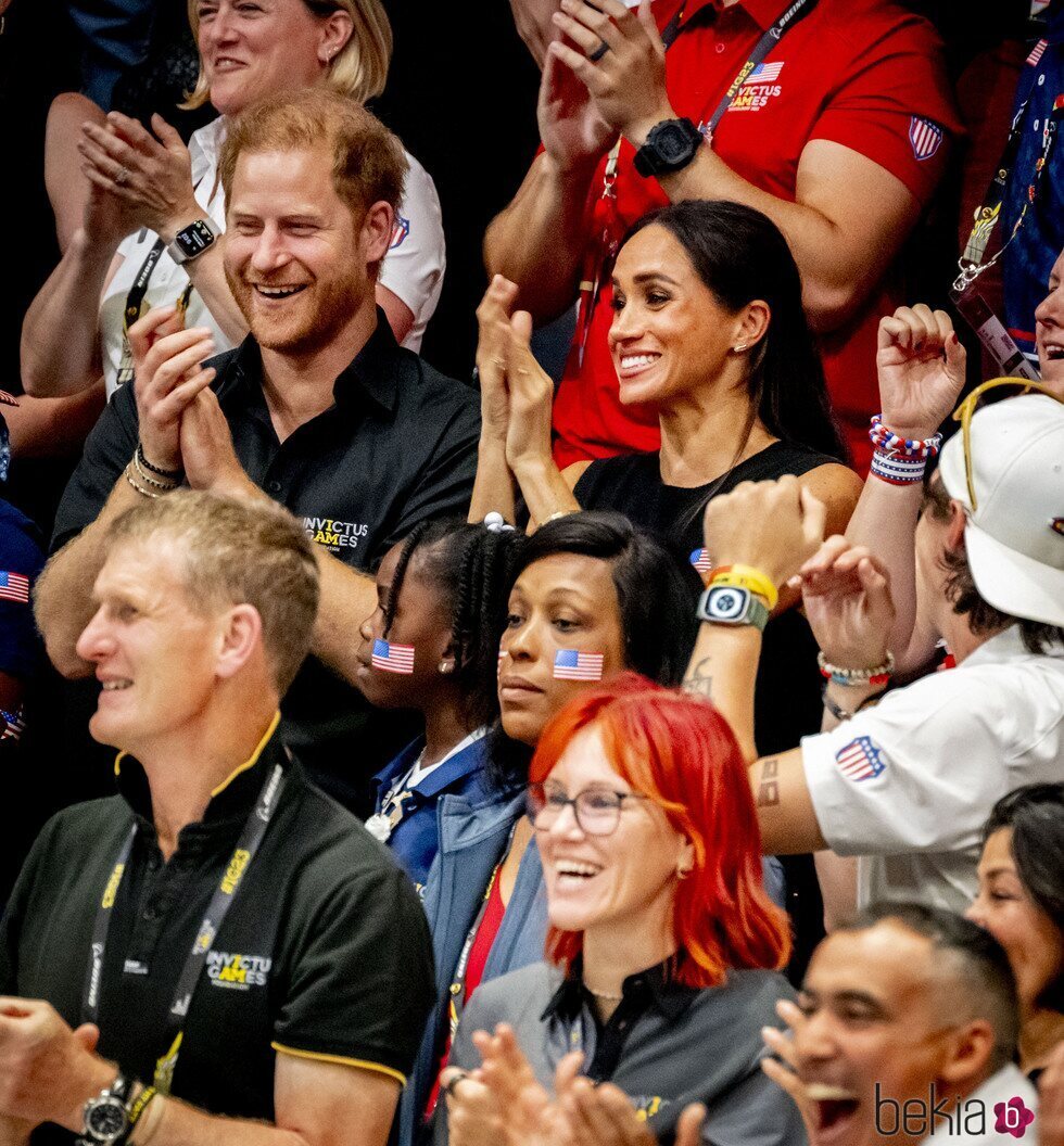 El Príncipe Harry y Meghan Markle, emocionados en los Juegos Invictus en Alemania