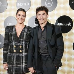 Marc Márquez y Gemma Pinto en la Mercedes Benz Fashion Week