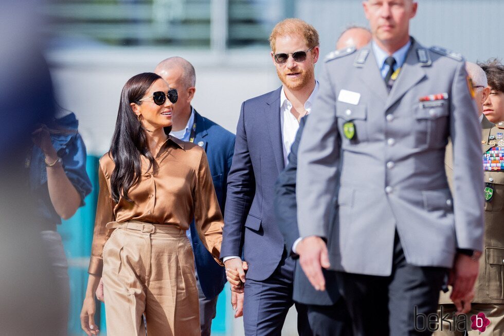 El Príncipe Harry y Meghan Markle, felices y de la mano en los Juegos Invictus