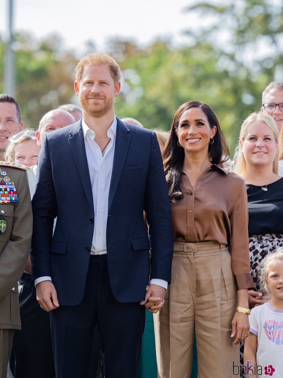 El Príncipe Harry y Meghan Markle, emocionados de la mano en los Juegos Invictus