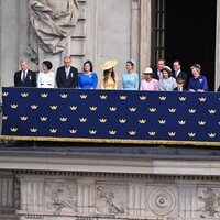 La Familia Real Sueca, Ana María de Grecia, Harald y Sonia de Noruega y la Familia Real Danesa en el Jubileo de Carlos Gustavo de Suecia