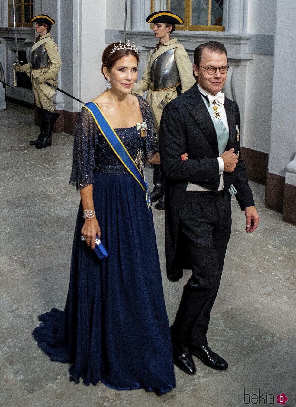 Mary de Dinamarca con su tiara personal y Daniel de Suecia en la cena por el Jubileo de Carlos Gustavo de Suecia