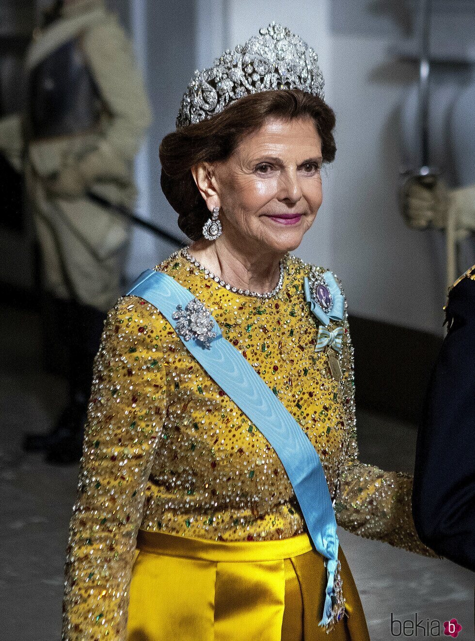 Silvia de Suecia con la Tiara Braganza en la cena por el Jubileo de Carlos Gustavo de Suecia