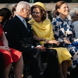 Carlos Gustavo y Silvia de Suecia, muy cómplices en el concierto por el Jubileo de Carlos Gustavo de Suecia