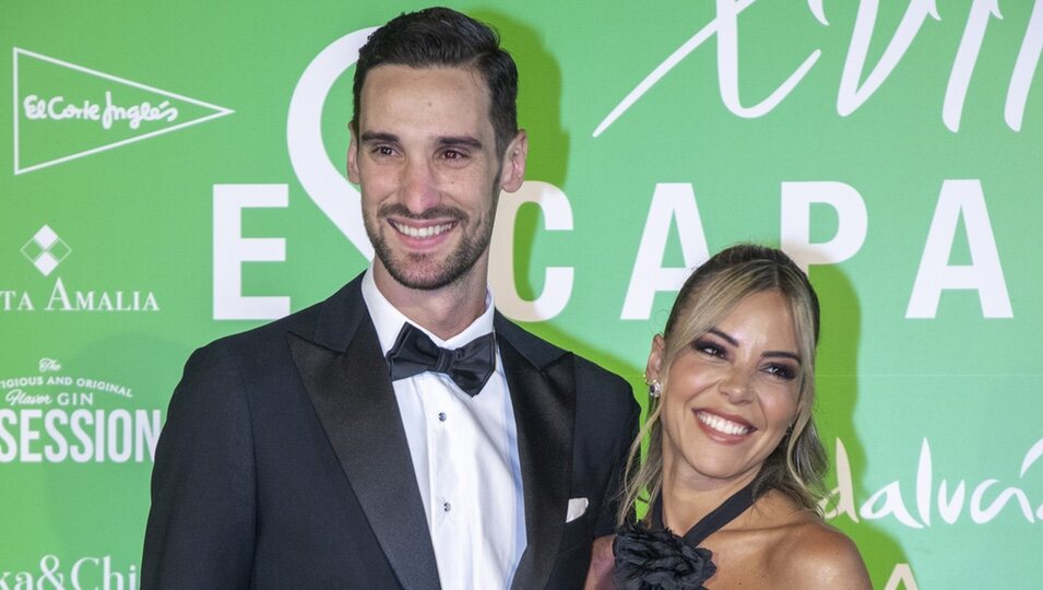 Sergio Rico y Alba Silva acuden a los Premios Escaparate 2023