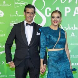 Víctor Janeiro y Beatriz Trapote acuden a los Premios Escaparate 2023