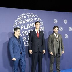 Marcos Chicot y Manuel Ríos San Martín en el Premio Planeta 2023