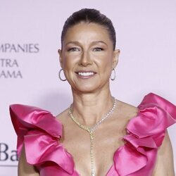 Anne Igartiburu en la gala solidaria contra el Cáncer de Mama organizada por Elle