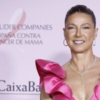 Anne Igartiburu en la gala solidaria contra el Cáncer de Mama organizada por Elle