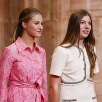 La Princesa Leonor y la Infanta Sofía en la audiencia previa a los Premios Princesa de Asturias 2023