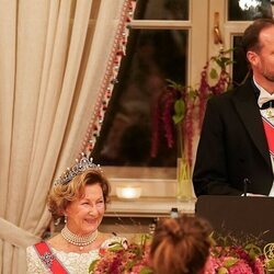 Sonia de Noruega y Haakon de Noruega en su discurso en la cena con el Parlamento de Noruega