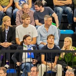 La Infanta Cristina, Miguel Urdangarin y la madre de Johanna Zott en un partido de balonmano de Pablo Urdangarin en Granollers