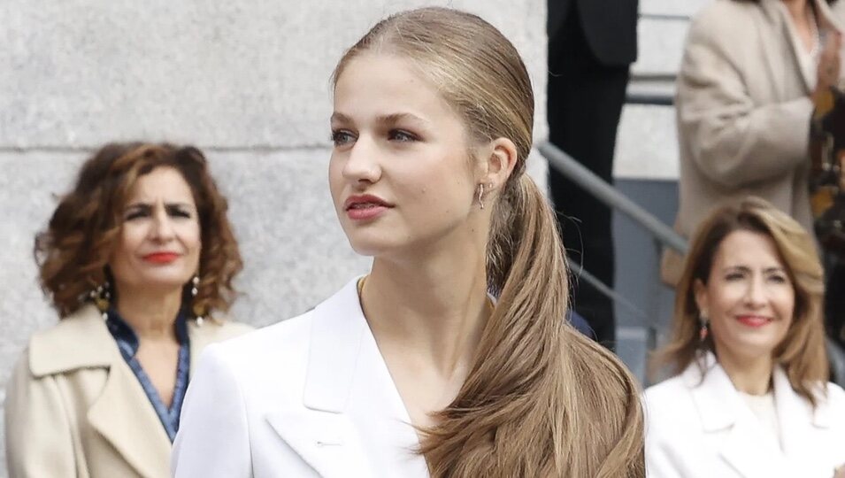 La Princesa Leonor a la salida del Congreso tras Jurar la Constitución