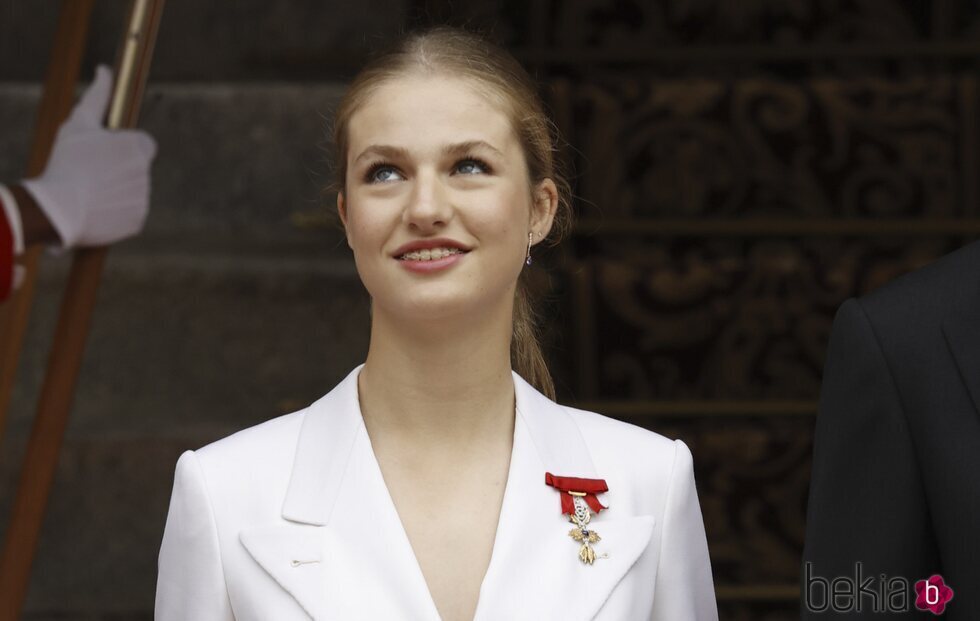 La Princesa Leonor, muy sonriente en su Jura de la Constitución