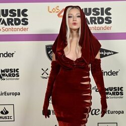 Lola Índigo en la alfombra roja de Los 40 Music Awards 2023