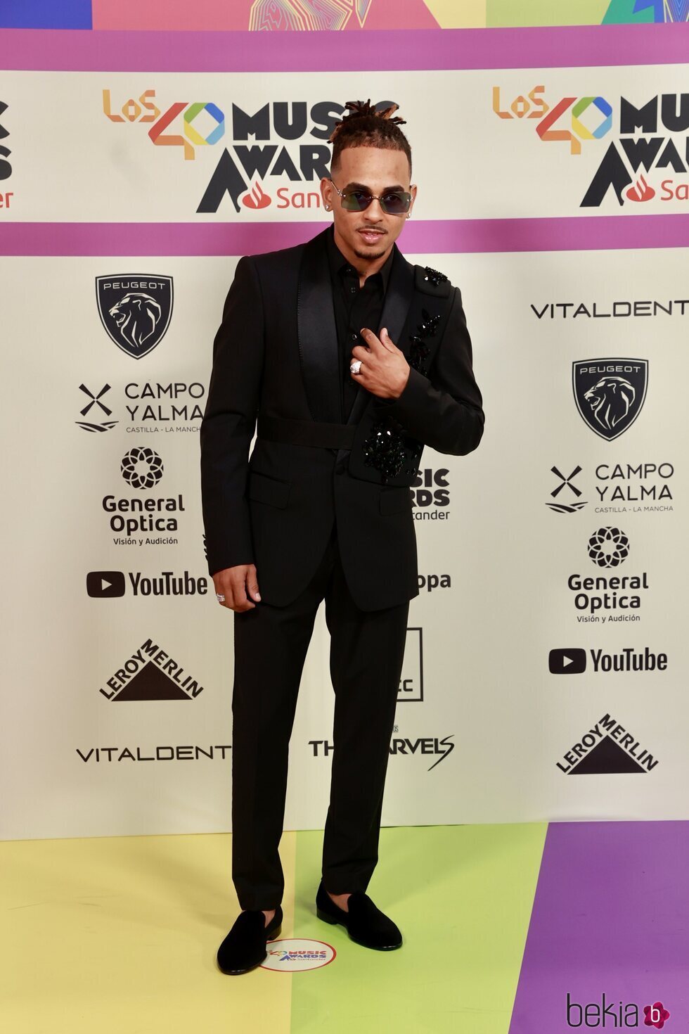 Ozuna en la alfombra roja de Los 40 Music Awards 2023