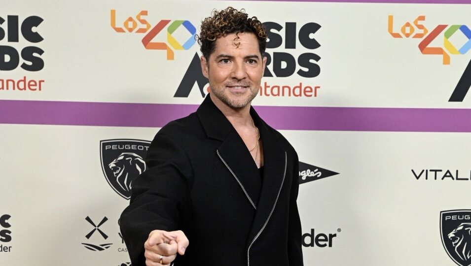 David Bisbal en la alfombra roja de Los 40 Music Awards 2023