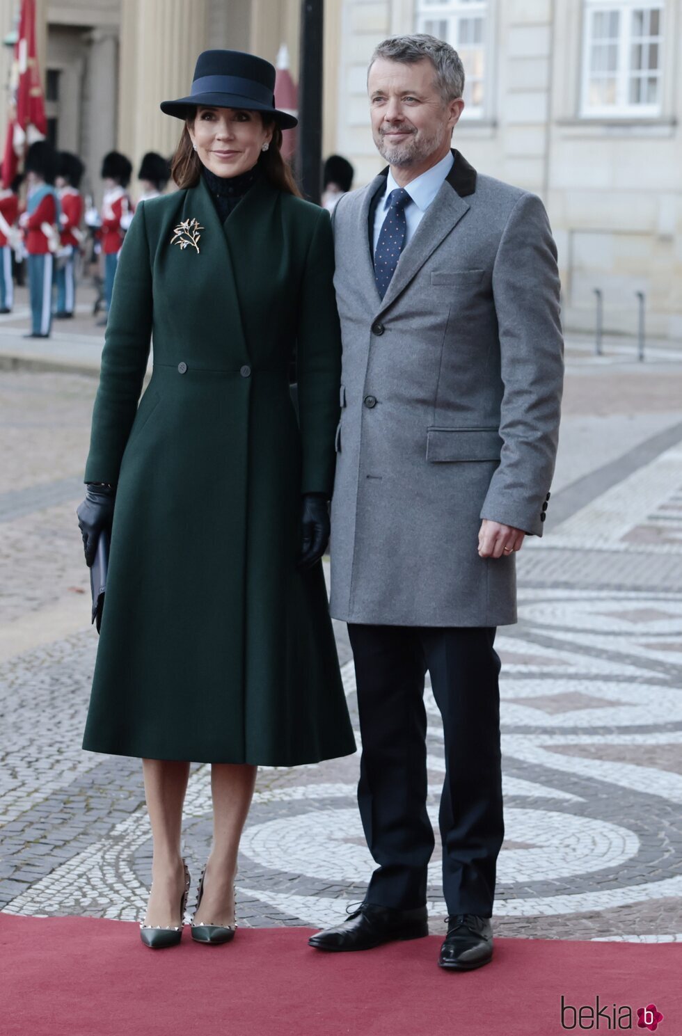 Federico y Mary de Dinamarca en la ceremonia de bienvenida a los Reyes Felipe y Letizia en Amalienborg