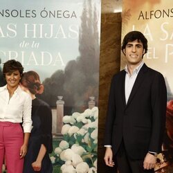 Sonsoles Ónega y Alfonso Goizueta en la presentación de sus novelas