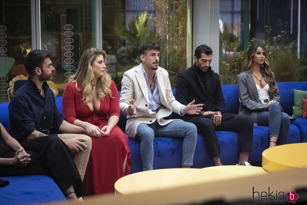 Zeus Montiel, Susana Bianca, Luitingo, Michael Terlizzi y Pilar Llori en la gala 10 de 'GH VIP 8'