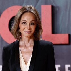 Isabel Preysler en el estreno de la película 'Napoleón' en Madrid