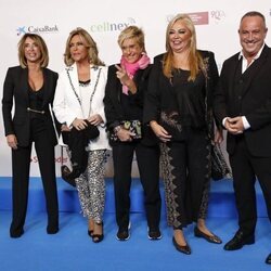 María Patiño, Lydia Lozano, Chelo García Cortés, Belén Esteban y Víctor Sandoval en el aniversario de La Razón